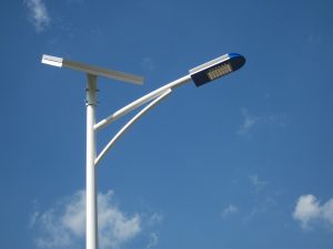 太陽能燈為何用32650電池？